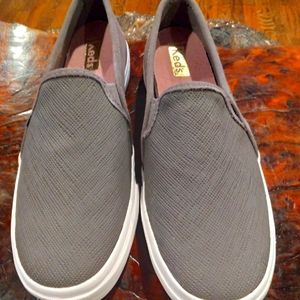 NWT Double Decker Suede Smoke 8.5 W #40